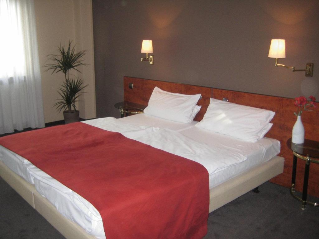 El Camino Hotel Stuttgart Ngoại thất bức ảnh